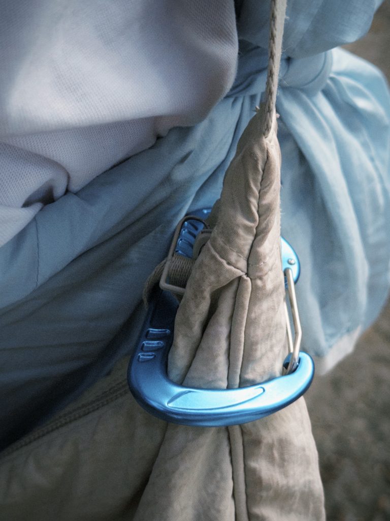 Wire‑gate carabiner Carabiner